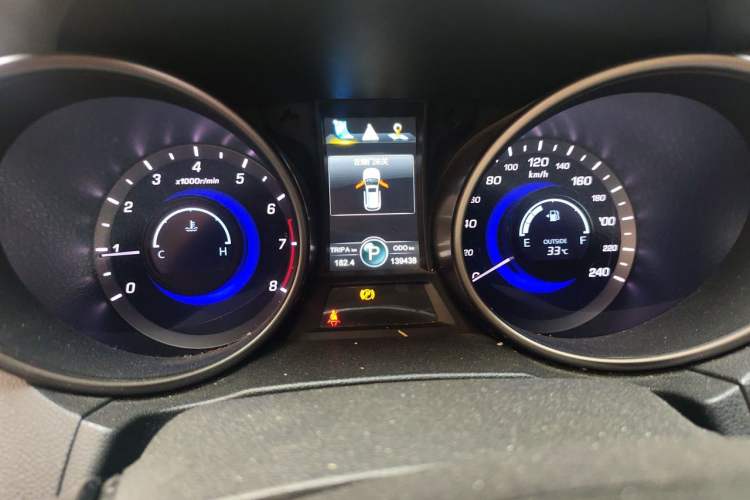 Used CHANGAN CS75 2014 1.8T Automatic Elite Model China IV Standard Instrument Cluster