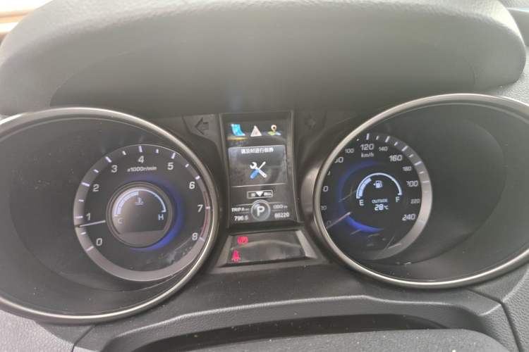 Used CHANGAN CS75 2014 1.8T Automatic Prestige Model China IV Standard Instrument Cluster