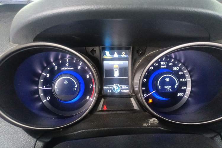 Used CHANGAN CS75 2014 1.8T Automatic Elite Model China IV Standard Instrument Cluster