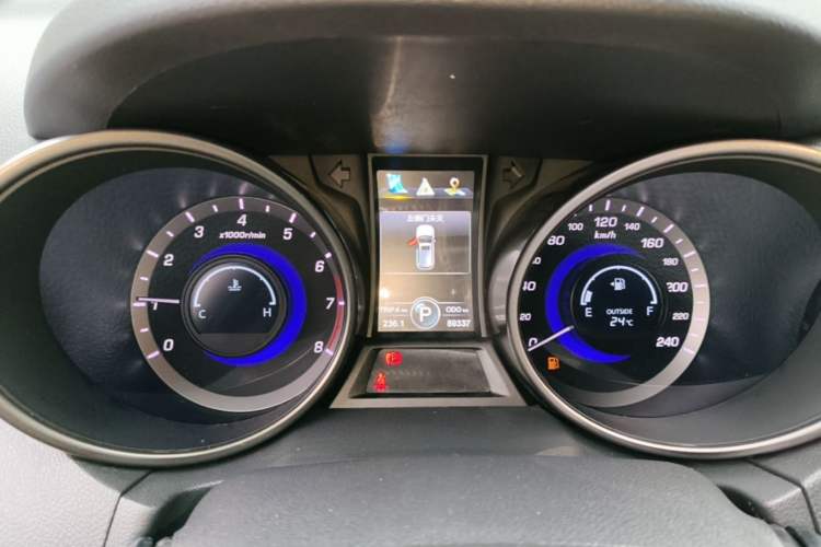 Used CHANGAN CS75 2014 1.8T Automatic Elite Model China IV Standard Instrument Cluster