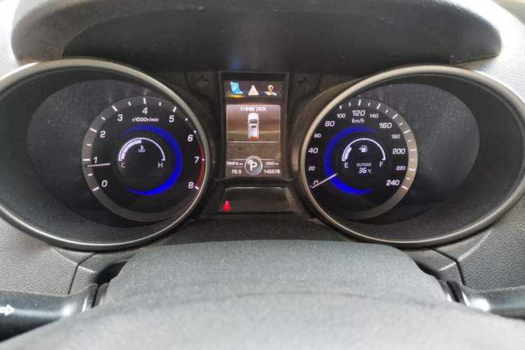 Used CHANGAN CS75 2014 1.8T Automatic Elite Model China IV Standard Instrument Cluster