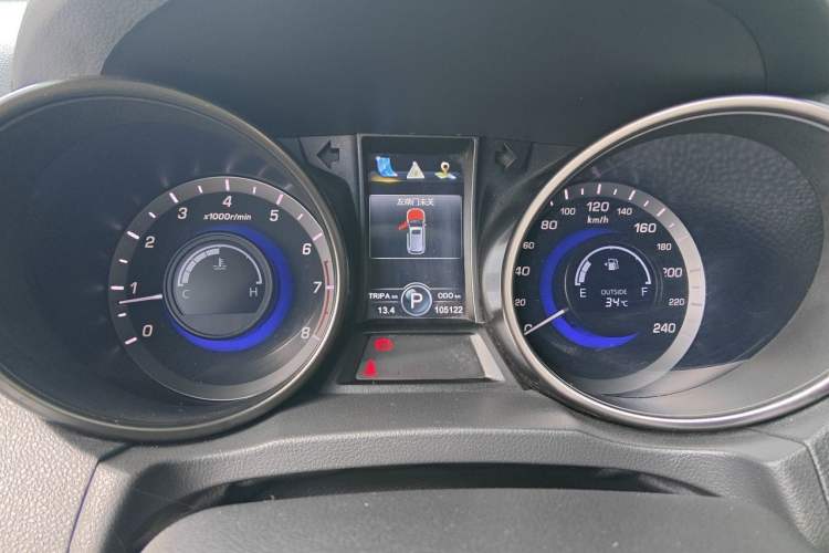 Used CHANGAN CS75 2014 1.8T Automatic Prestige Model China IV Standard Instrument Cluster