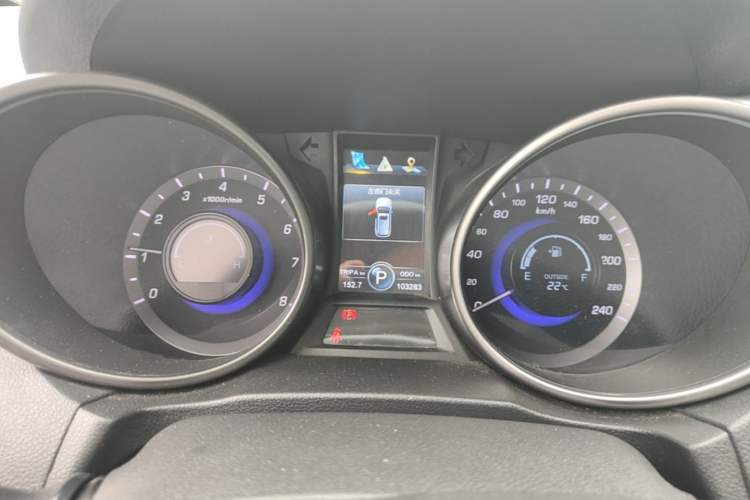 Used CHANGAN CS75 2014 1.8T Automatic Elite Version China V Standard Instrument Cluster
