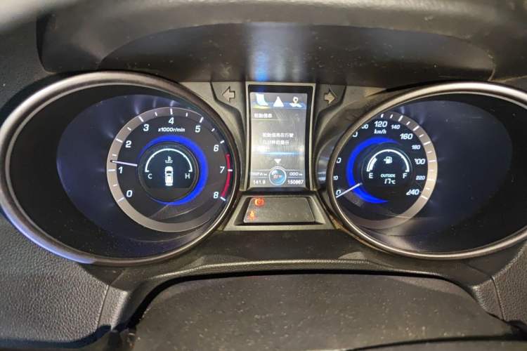Used CHANGAN CS75 2014 2.0L Manual Luxury Version China V Standard Instrument Cluster