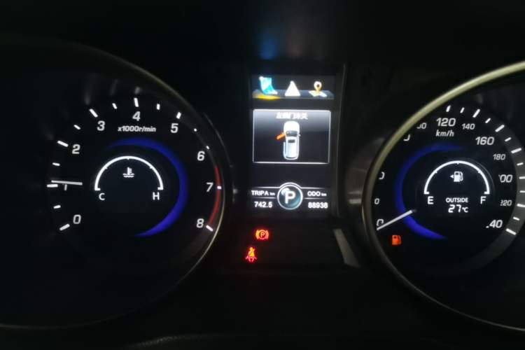 Used CHANGAN CS75 2014 1.8T Automatic Prestige Model China IV Standard Instrument Cluster