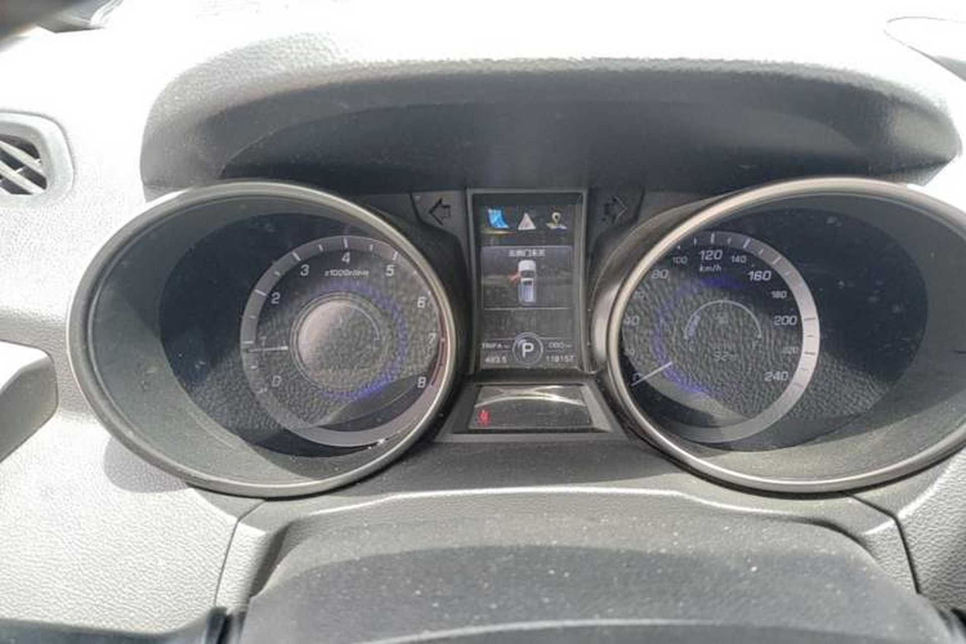 Used CHANGAN CS75 2014 1.8T Automatic Elite Version China V Standard Instrument Cluster