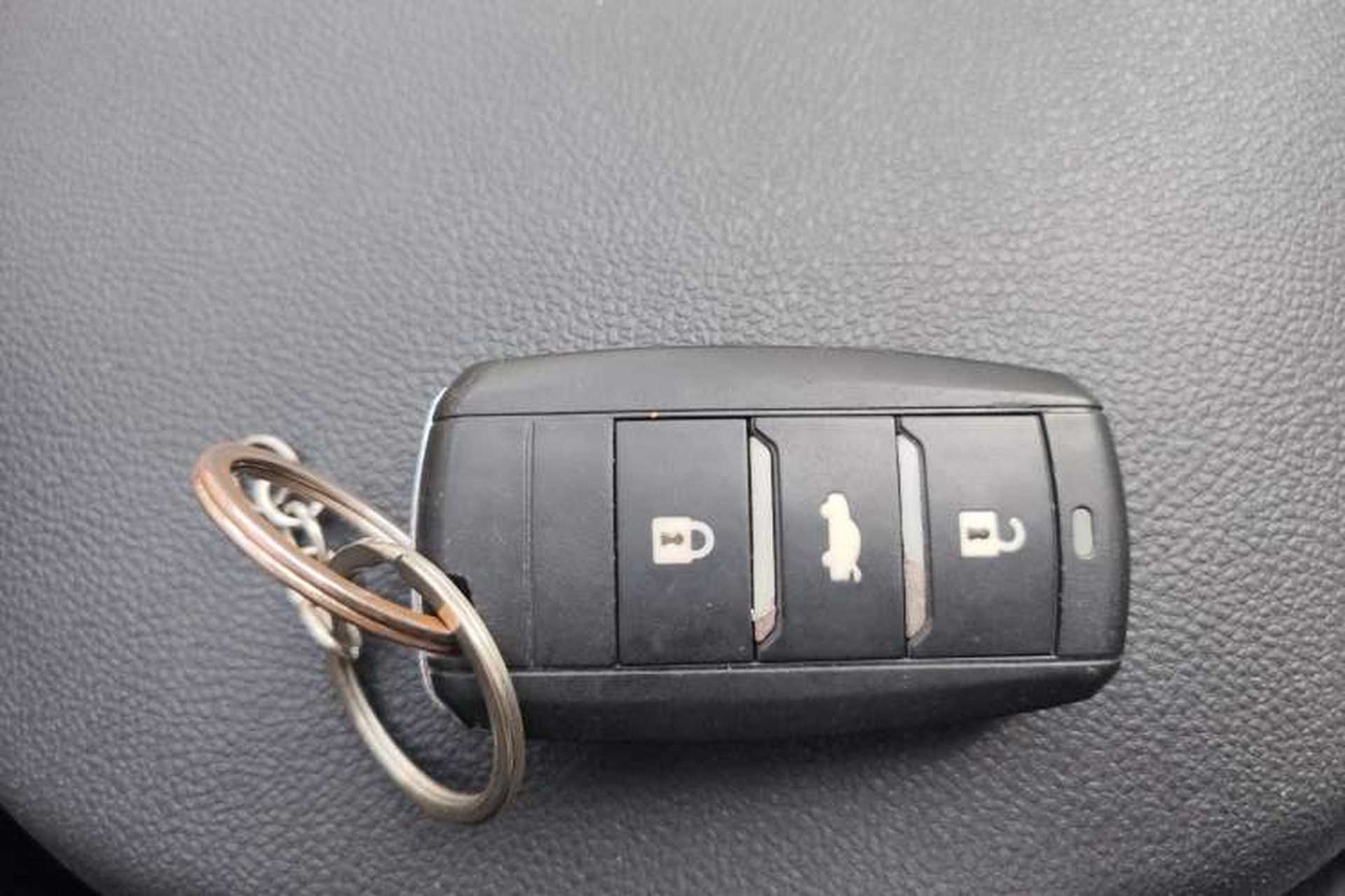Used CHANGAN CS75 2014 1.8T Automatic Elite Version China V Standard Interior 1