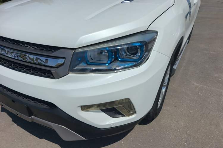 Used CHANGAN CS75 2014 1.8T Automatic Elite Model China IV Standard Left Front Headlight