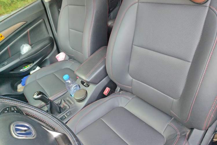Used CHANGAN CS75 2014 2.0L Manual Luxury Version China IV Standard Left Front Seat