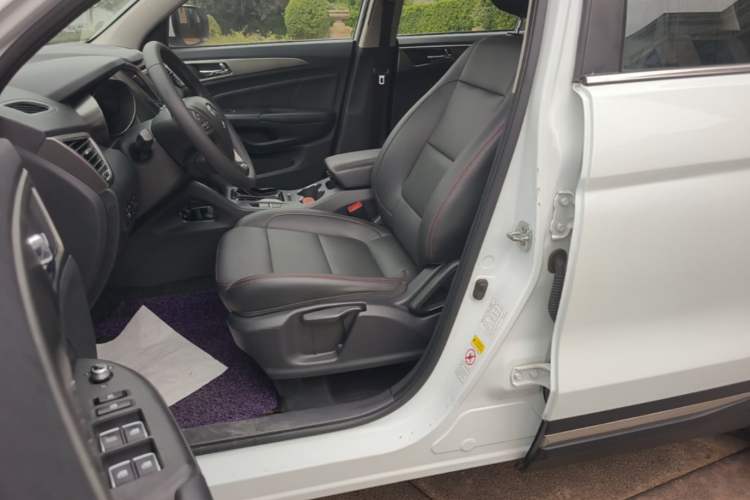 Used CHANGAN CS75 2014 1.8T Automatic Elite Model China IV Standard Left Front Seat