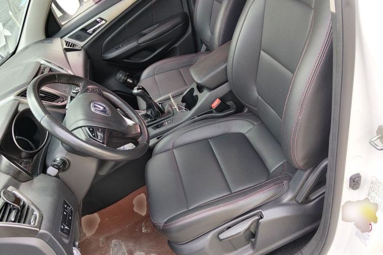 Used CHANGAN CS75 2014 2.0L Manual Luxury Version China IV Standard Left Front Seat