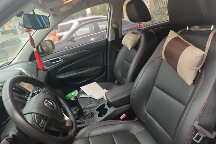 Used CHANGAN CS75 2014 2.0L Manual Luxury Version China IV Standard Left Front Seat