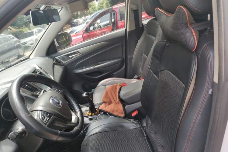 Used CHANGAN CS75 2014 2.0L Manual Luxury Version China IV Standard Left Front Seat