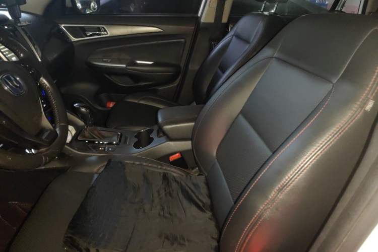 Used CHANGAN CS75 2014 1.8T Automatic Elite Version China V Standard Left Front Seat