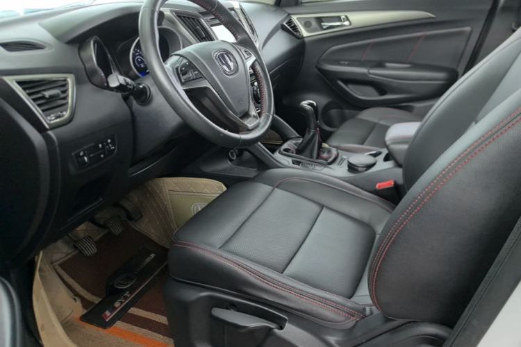 Used CHANGAN CS75 2014 2.0L Manual Luxury Version China IV Standard Left Front Seat