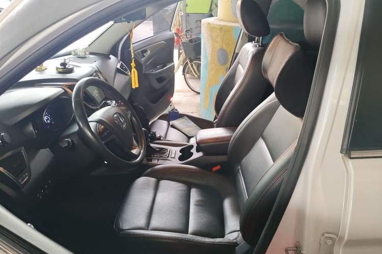 Used CHANGAN CS75 2014 1.8T Automatic Prestige Model China IV Standard Left Front Seat