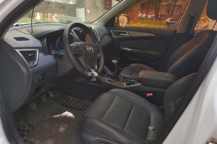 Used CHANGAN CS75 2014 2.0L Manual Luxury Version China IV Standard Left Front Seat
