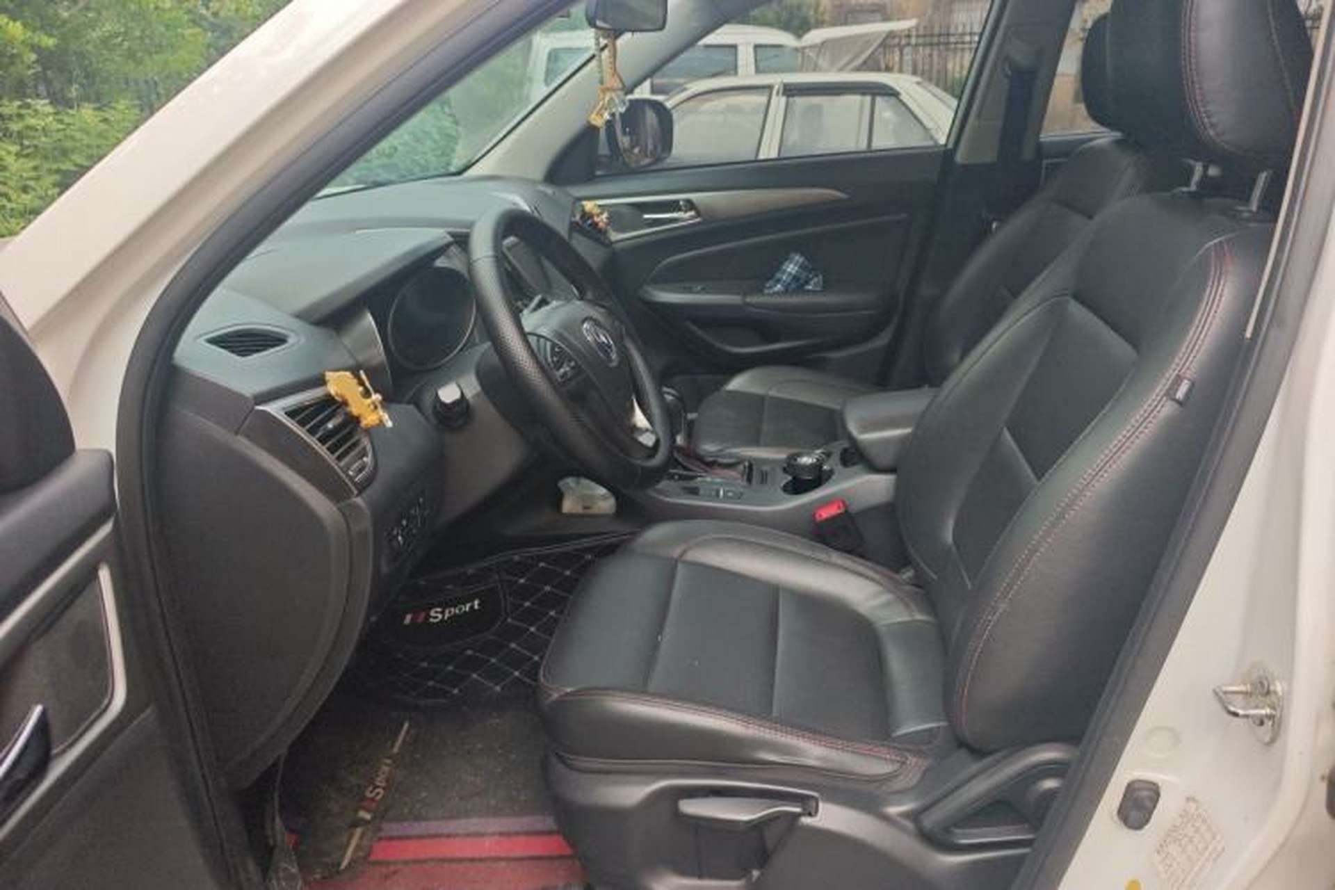 Used CHANGAN CS75 2014 1.8T Automatic Elite Model China IV Standard Left Front Seat