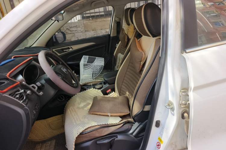 Used CHANGAN CS75 2014 2.0L Manual Luxury Version China IV Standard Left Front Seat