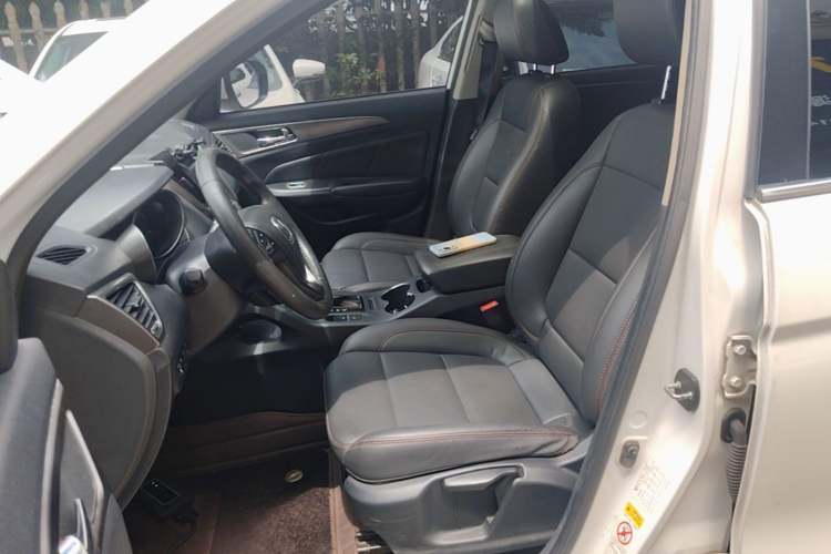 Used CHANGAN CS75 2014 1.8T Automatic Elite Model China IV Standard Left Front Seat