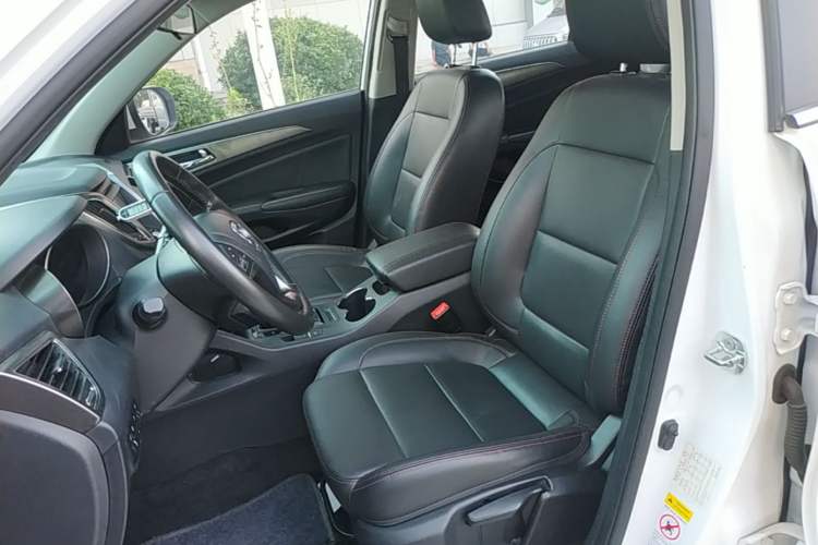 Used CHANGAN CS75 2014 1.8T Automatic Elite Model China IV Standard Left Front Seat