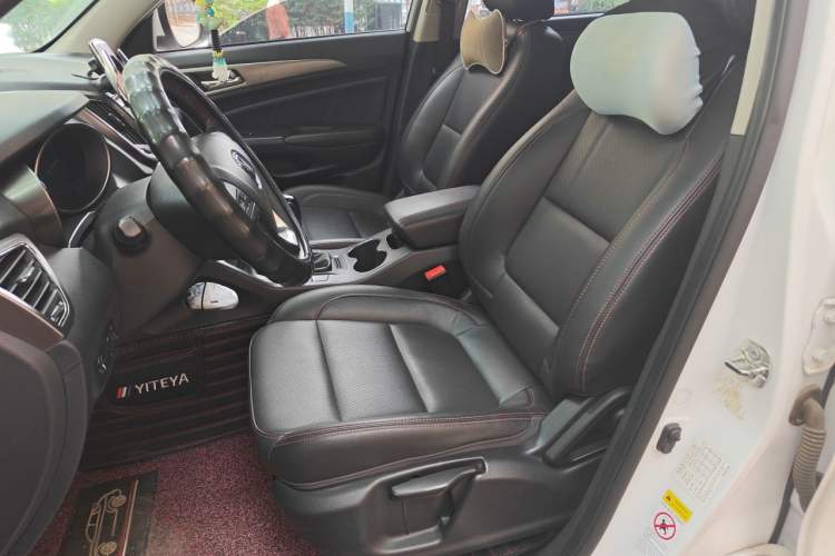 Used CHANGAN CS75 2014 2.0L Manual Luxury Version China IV Standard Left Front Seat
