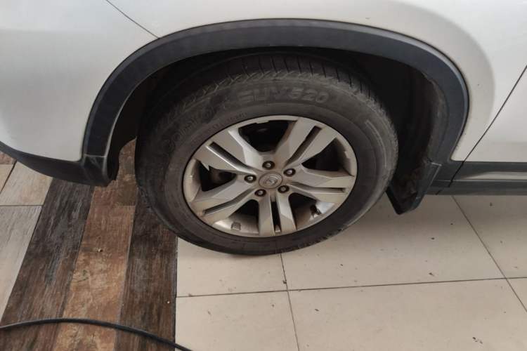 Used CHANGAN CS75 2014 1.8T Automatic Elite Version China V Standard Left Front Wheel Hub
