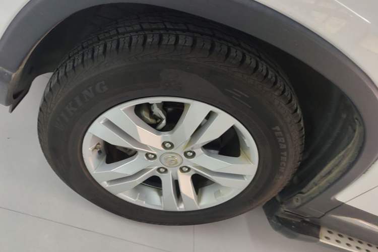 Used CHANGAN CS75 2014 1.8T Automatic Elite Model China IV Standard Left Front Wheel Hub