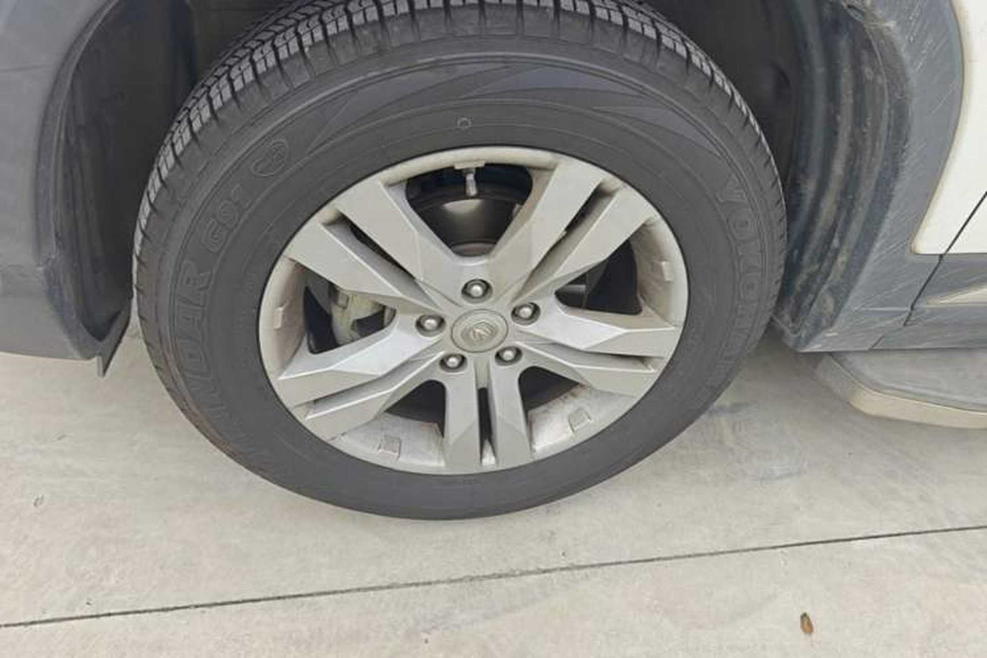Used CHANGAN CS75 2014 2.0L Manual Luxury Version China V Standard Left Front Wheel Hub