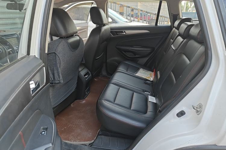 Used CHANGAN CS75 2014 2.0L Manual Leading Version China IV Standard Left Rear Seat