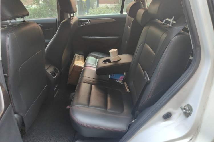 Used CHANGAN CS75 2014 1.8T Automatic Elite Model China IV Standard Left Rear Seat