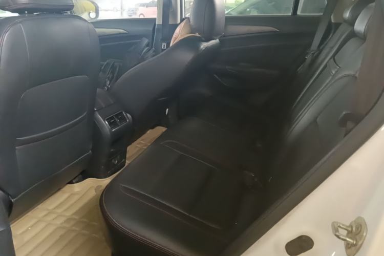Used CHANGAN CS75 2014 1.8T Automatic Prestige Model China IV Standard Left Rear Seat