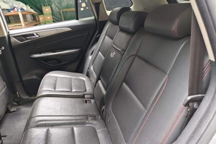 Used CHANGAN CS75 2014 2.0L Manual Luxury Version China V Standard Left Rear Seat