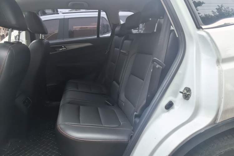Used CHANGAN CS75 2014 1.8T Automatic Elite Model China IV Standard Left Rear Seat
