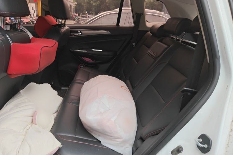 Used CHANGAN CS75 2014 1.8T Automatic Elite Model China IV Standard Left Rear Seat