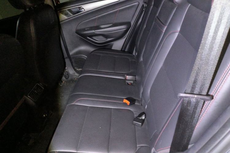 Used CHANGAN CS75 2014 1.8T Automatic Elite Version China V Standard Left Rear Seat