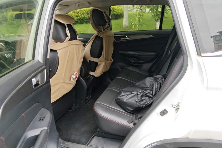 Used CHANGAN CS75 2014 2.0L Manual Luxury Version China V Standard Left Rear Seat