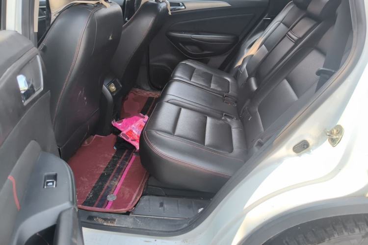 Used CHANGAN CS75 2014 2.0L Manual Luxury Version China IV Standard Left Rear Seat