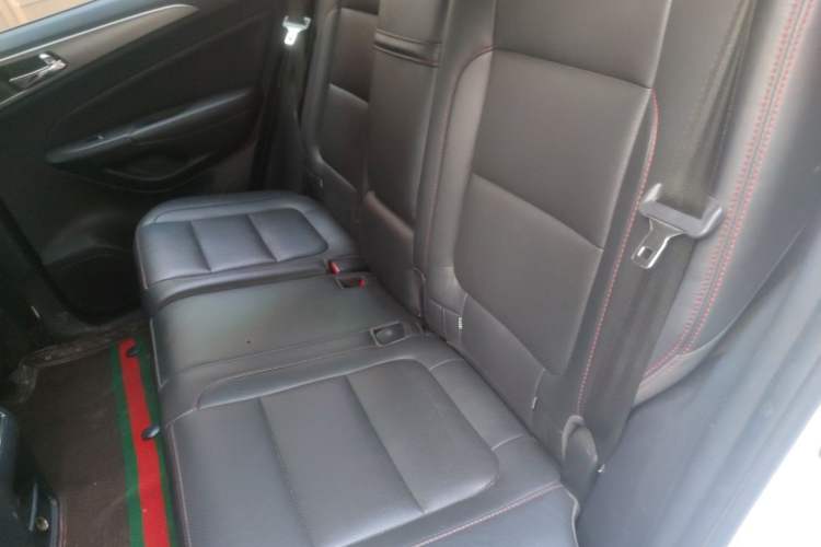 Used CHANGAN CS75 2014 1.8T Automatic Elite Model China IV Standard Left Rear Seat