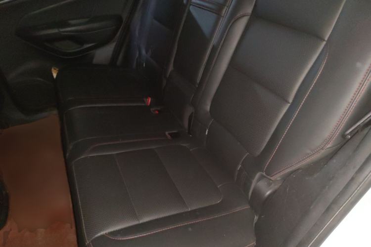 Used CHANGAN CS75 2014 1.8T Automatic Elite Model China IV Standard Left Rear Seat