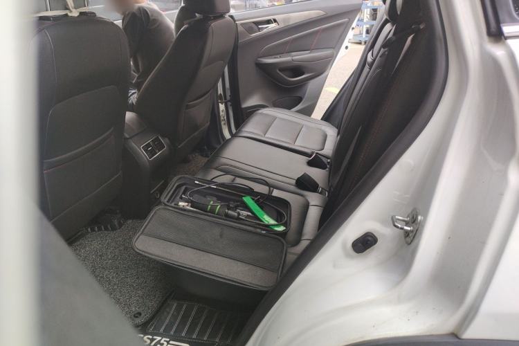 Used CHANGAN CS75 2014 1.8T Automatic Prestige Model China IV Standard Left Rear Seat