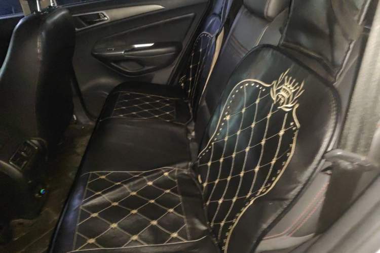 Used CHANGAN CS75 2014 1.8T Automatic Elite Version China V Standard Left Rear Seat
