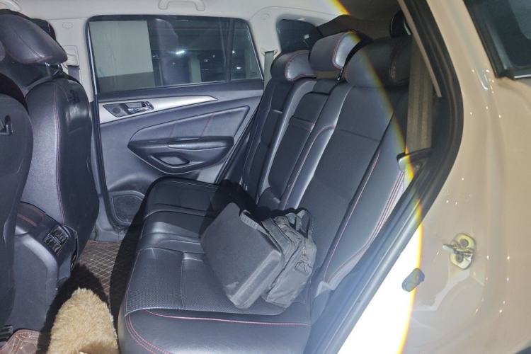 Used CHANGAN CS75 2014 1.8T Automatic Elite Model China IV Standard Left Rear Seat