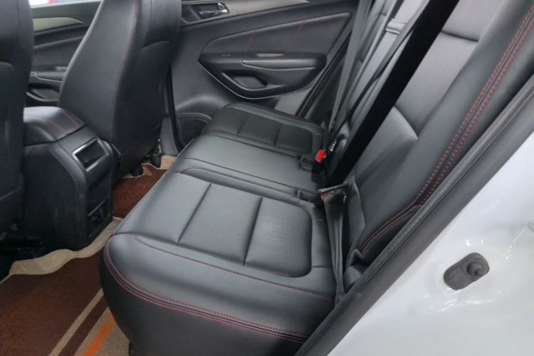 Used CHANGAN CS75 2014 2.0L Manual Luxury Version China IV Standard Left Rear Seat