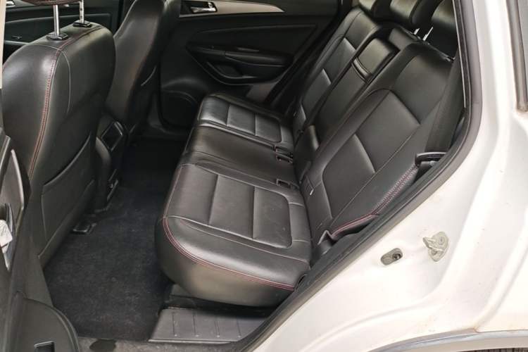 Used CHANGAN CS75 2014 2.0L Manual Leading Version China IV Standard Left Rear Seat