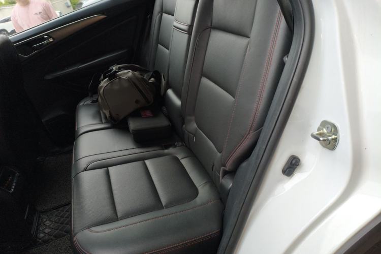 Used CHANGAN CS75 2014 2.0L Manual Luxury Version China IV Standard Left Rear Seat