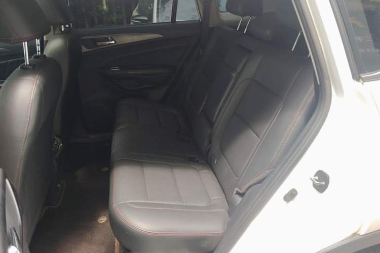 Used CHANGAN CS75 2014 1.8T Automatic Elite Model China IV Standard Left Rear Seat