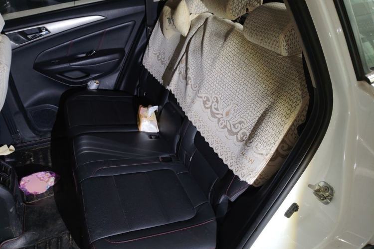 Used CHANGAN CS75 2014 1.8T Automatic Elite Model China IV Standard Left Rear Seat
