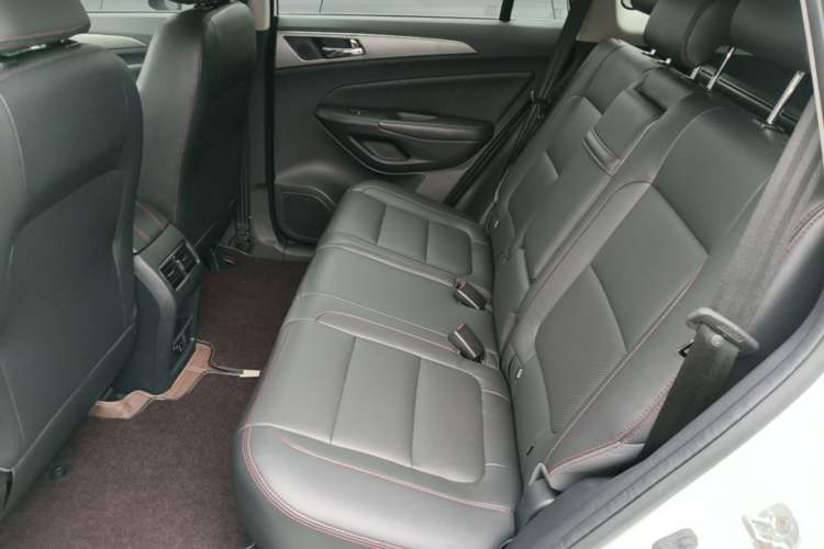 Used CHANGAN CS75 2014 1.8T Automatic Elite Model China IV Standard Left Rear Seat