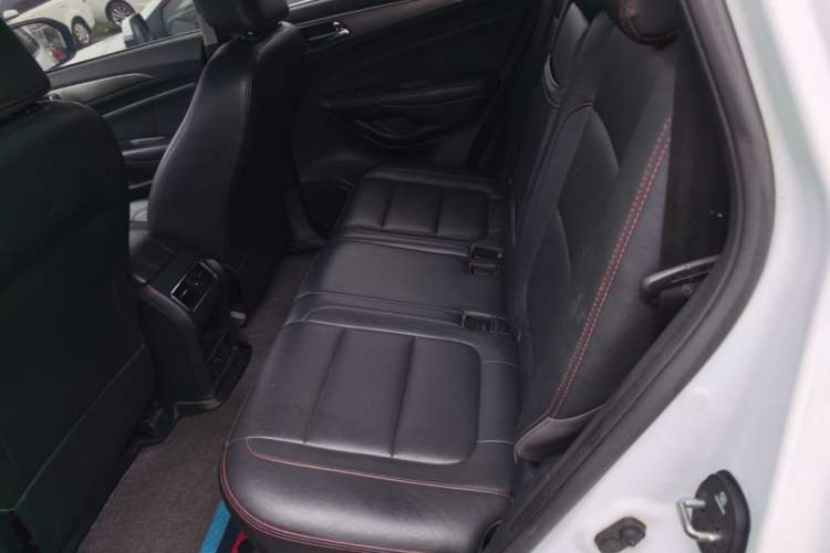 Used CHANGAN CS75 2014 1.8T Automatic Elite Model China IV Standard Left Rear Seat